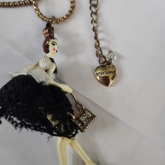 Betsey Johnson Paris is Always a Good Idea Doll Necklace       ***Rare Find*** - Picture 6 of 6